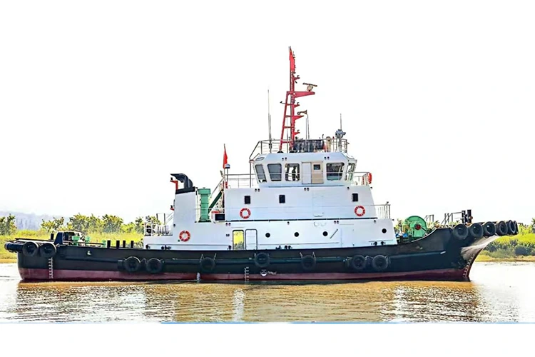 Rebocador de hélice de passo controlável