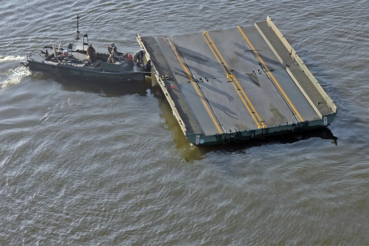 Ponte rapidamente colocada